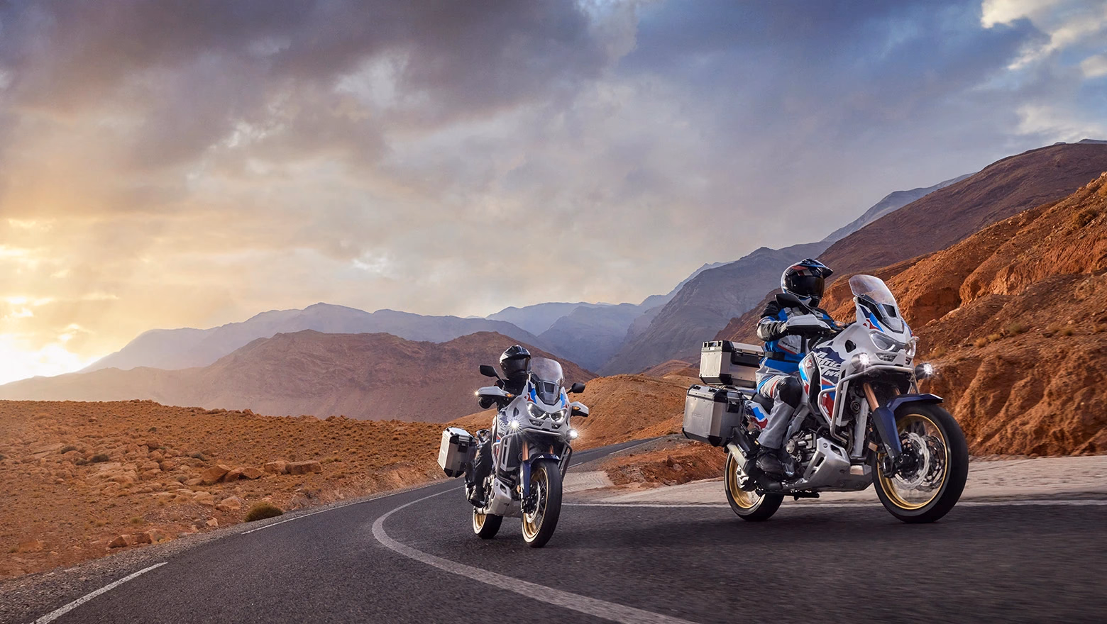 CRF 1100L Africa Twin Galeria de Fotos - 6 de 19